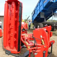 Les broyeurs d’accotement Gyrax RFE adoptent une tête d'attelage plus large, mieux adaptée aux gros tracteurs