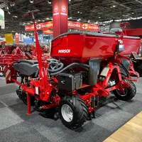Le semoir Maestro TX reçoit en option une trémie de 1 300 litres pour la fertilisation.