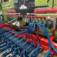 La bineuse à deux sections indépendantes de Kult se décline en 6, 8 et 9 mètres de large.