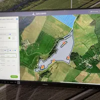 La plateforme Geo-Bird développée par Agco permet de créer ses lignes de guidage à l'avance et de les optimiser.