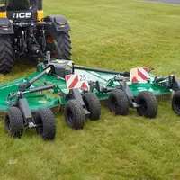 Les broyeurs à axes verticaux Spearhead Multicut 470 et 630 profitent de boitiers de transmission garantis 5 ans. © Spearhead
