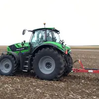Deutz-Fahr 8280 TTV - Série 8 - avec cultivateur Kverneland au travail