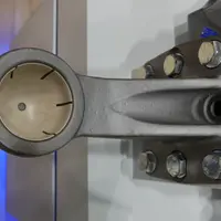 Cet anneau à boule est sans graissage. Il dispose d'un insert en plastique à renouveler tous les 1 000 heures et vendu 20 euros.