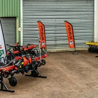 Kubota et Kverneland vient d'acquérir 100 % des parts de BC Technique, propriétaire des outils de désherbage mécanique Phenix Agrosystem.