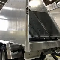 Benne à fond mouvant la Campagne avec caisse et fond mouvant Socari en cours de fabrication