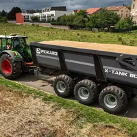 La benne monocoque X-Tank de Pérard se décline en trois modèles de 18 à 24 t.