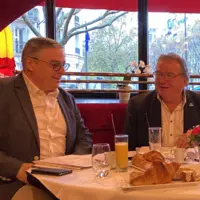 De droite à gauche : Philippe Largeau, premier vice-président délégué et Gérard Napias, président de la Fédération des entrepreneurs des territoires (