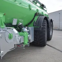 Les tonnes à lisier 22000 D et 22000 DXT de la gamme X-Trem2 de Joskin disposent de deux essieux directionnels forcés