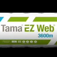 L’EZ Web de Tama est conditionné en rouleau de 3 600 m de long, de 123 cm large et de 24 cm de diamètre.