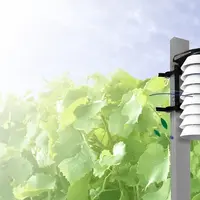 Le capteur Thermocrop de Sencrop combine thermomètre et hygromètre.