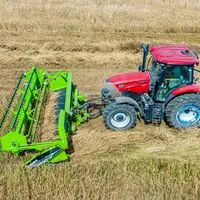Les faucheuses andaineuses ZWorld s'adaptent sur les tracteurs, les ensileuses et les moissonneuses-batteuses.