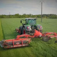 Les combinés de fauche andaineurs proposent souvent de faire varier la largeur de l'andain. L'idéal est de dimensionner ce dernier à la largeur de pic