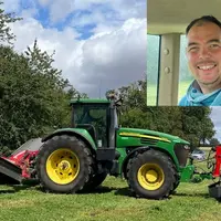 Charly Macé, agriculteur et entrepreneur de travaux agricoles dans le Calvados