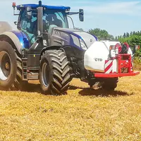 Cuve frontale CTD pour lutter contre les incendies sur tracteur New Holland avec Big Baler New Holland