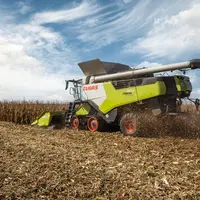 Les moissonneuses-batteuses Claas Trion 740, Trion 740 Terra Trac et Trion 740 Montana reçoivent des barres de coupe Vario, des coupes drapers Convio