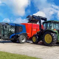 La nouvelle gamme de mélangeuses automotrices Siloking eTruck se compose de quatre modèles de 12 à 20 m3.
