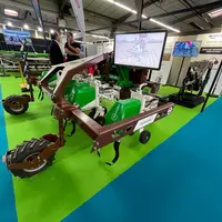 Bineuse intelligente Farm-Ing InRowINGweeder au salon Sival importé par Stecomat