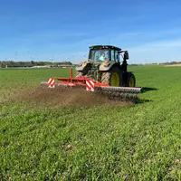 Houe rotative Starliner 630 de Kuhn au travail