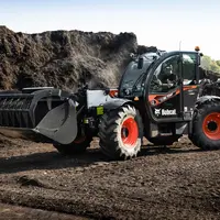 Chargeur télescopique Bobcat TLHF au fumier.