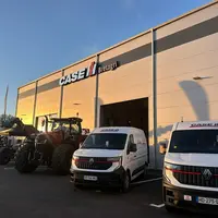 Vue de la concession Case IH Bretagri de Plumelin dans le Morbihan