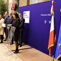 Valérie Hatsch, aux côtés du secrétaire général, Alexandre Sanz, du directeur de cabinet, Vincent Vallet, de la sous-préfète de Vichy, Véronique Beuve