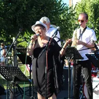 Cette première soirée était animée par un concert du Jazz Club Moulinois et un spectacle de danse « Fables à tiroirs » 
par la compagnie L’Eventail.