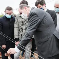 Jean Castex ce matin dans l’Hérault au chevet des viticulteurs touchés par le gel.