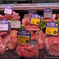 En rayon, le très haut de gamme est limité aux IGP italiennes. La consommation de viande de génisses s’est développée, mais elle semble avoir atteint