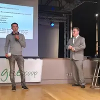 Deux administrateurs stagiaires : Stéphane Gadet, polyculteur-éleveur à Saint-Christophe et Corentin Collas, agriculteur à Besson.