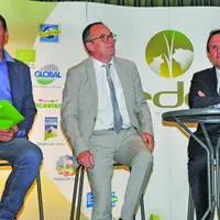 L’assemblée générale de Socaviac-Feder s’est déroulée, mardi 21 mai, à Villefranche d’Allier.
De gauche à droite : Bertrand Laboisse, Michel Millot e