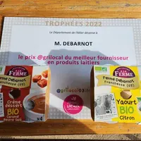 Clément Debarnot, de la ferme Debarnot, spécialisée dans la production et la vente de produits laitiers à Franchesse (03), lauréat de la catégorie 
«
