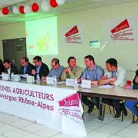 Le bureau des JA Auvergne-Rhône-Alpes en déplacement dans le département de l’Allier.
