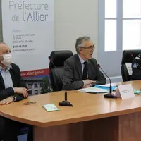 Une première réunion de l’observatoire de la sécurité du monde agricole qui a réuni, autour de Jean-Francis Treffel, préfet de l’Allier, Patrice Bonni