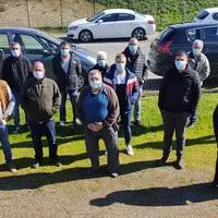 Les membres du Bureau de l’association Foires-concours Bovins de Saint-Pourçain-sur-Sioule, entourant leur président, Joannès Laronde.