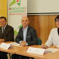 De gauche à droite, les représentants de l’interconsulaire de l’Allier : Hubert Gomot, représentant Gilles Duboisset, président de la CCI et président
