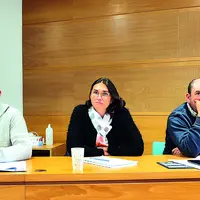 Christophe Ferret, président de Terre d'emplois 63 aux côtés d'Amandine Gueguen et Jérôme Arnaud, respectivement administratrice et trésorier de l'ass