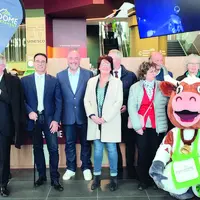 Autour de Lionel Chauvin citons notamment :  Jean-Yves Gouttebel, ancien président du Conseil départemental, Marie-Anne Marchis, Laurent Peyrin et le