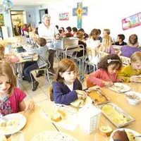 Après les États généraux de l'alimentation, 50% de produits bio et locaux devraient être imposés dans les cantines scolaires