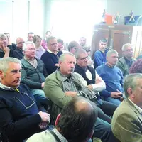 Une salle comble et réactive pour des échanges constructifs.