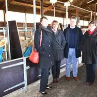 Les acteurs du projet dans les locaux de l’Inra de Theix où les tests en conditions réelles sont effectués depuis quelques semaines.