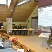 Les différents invités (Hubert Charlas du groupe Bigard, Jean-Pierre Arcoutel, président du Capel Ovin, Yves Largy, président de Global, Paul Bony, pr