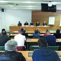 "Le Service de Remplacement est un trépied : adhérent-salarié-administratif. Enlevez-en un et plus rien ne tient" Christophe Ferret, président de l'as