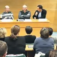 Jean-Luc Tourreix (au centre), président du Service de Remplacement du Puy-de-Dôme depuis six ans, a annoncé lors de l’assemblée générale ne pas se re