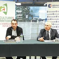 David Chauve, président de la Chambre d’agriculture du Puy-de-Dôme et Claude Barbin, président de la CCI ont présenté conjointement les 28 proposition