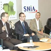 De gauche à droite : Jean-Michel Boussit, Sylvain Tostain, Didier Bonhomme et Denis David. Outre le critère carbone, quels autres indicateurs de la pe