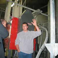 A l’occasion d’une porte ouverte, Noël Thuret a expliqué aux visiteurs, le principe de la fabrication d’aliments à la ferme.