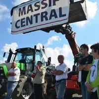 Les agriculteurs se mobiliseront à nouveau cette semaine dans le Massif central.