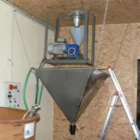Les HVP sont extraites par pression à froid (trituration) et filtration des graines de tournesol ou de colza.