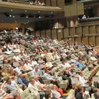 Xavier Beulin a accueilli le commissaire européen Dacian Ciolos au congrès de la FNSEA.