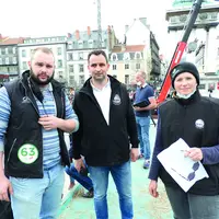 Sabine Tholoniat aux côtés de David Chauve, secrétaire général adjoint de la FRSEA Auvergne Rhône Alpes et Quentin Baumont, président de JA 63